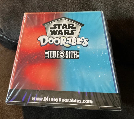 Star Wars Doorables Jedi vs Sith 2-Pack Collectible Figures (Skywalker & Vader)