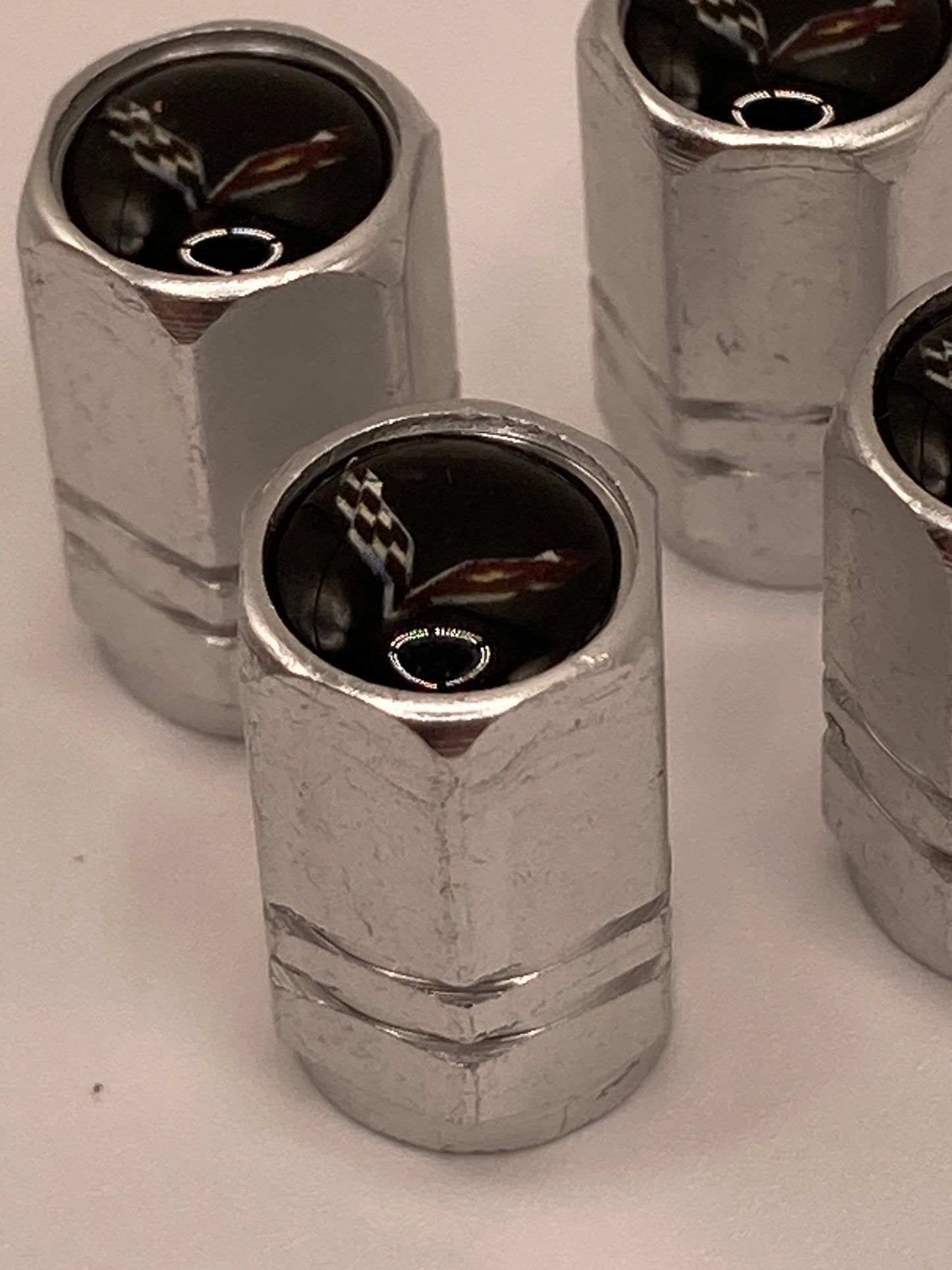 Corvette - chrome valve stem cap set