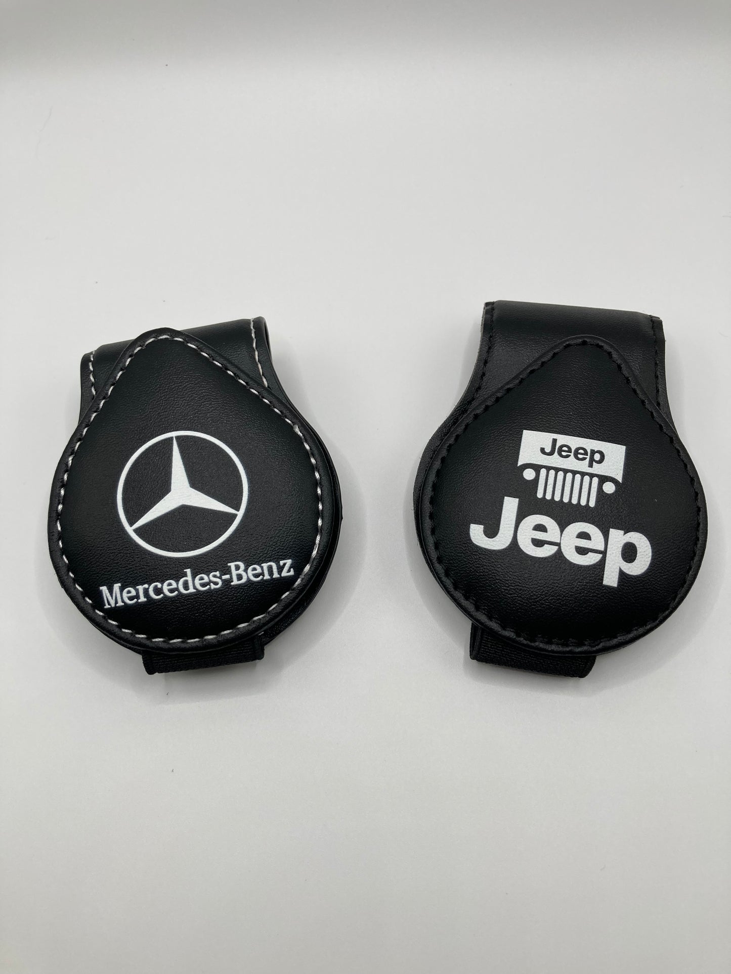 Magnetic Sunglass Holder visor clip for Car/SUV with Logo - Black Leather - Jeep - Mercedes Benz