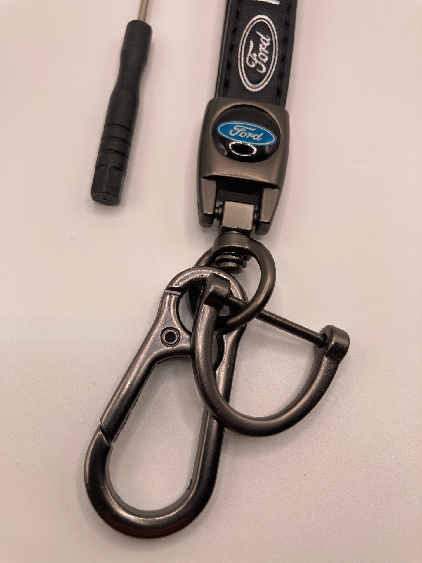 Ford - Black leather keychain