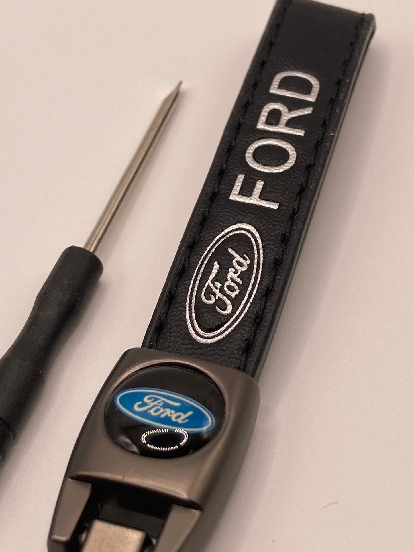 Ford - Black leather keychain