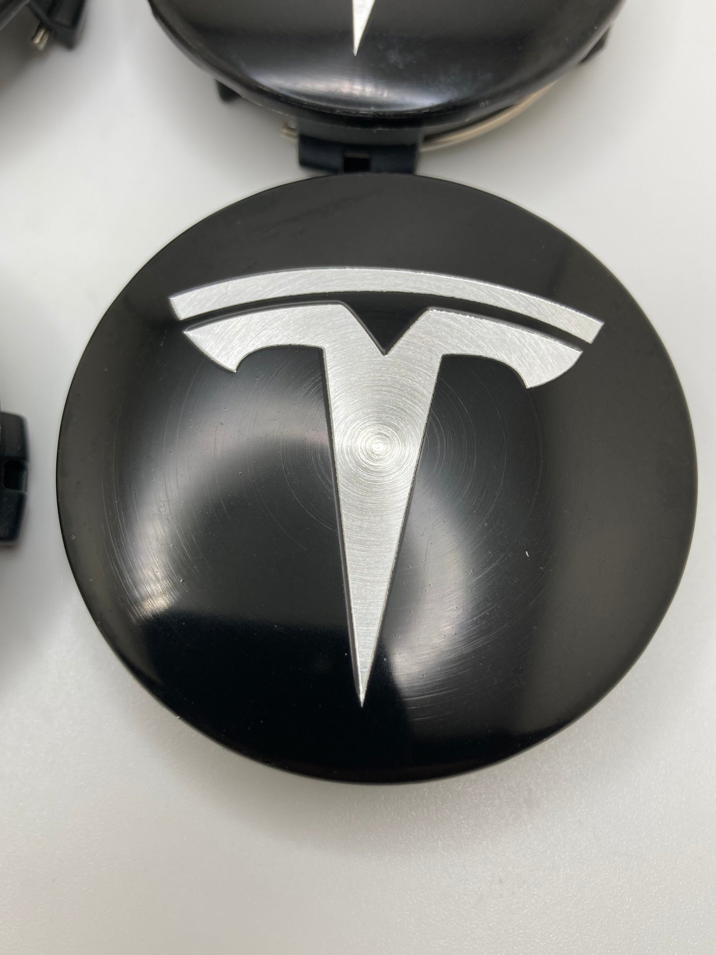 4x 57mm Tesla replacement wheel center caps black and chrome for model 3/S/X