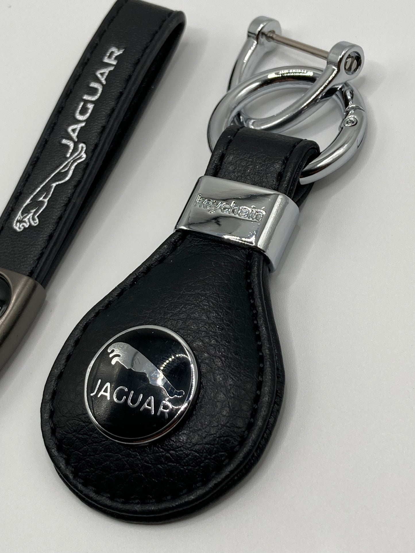 Jaguar - 2pcs black leather keychain gift set