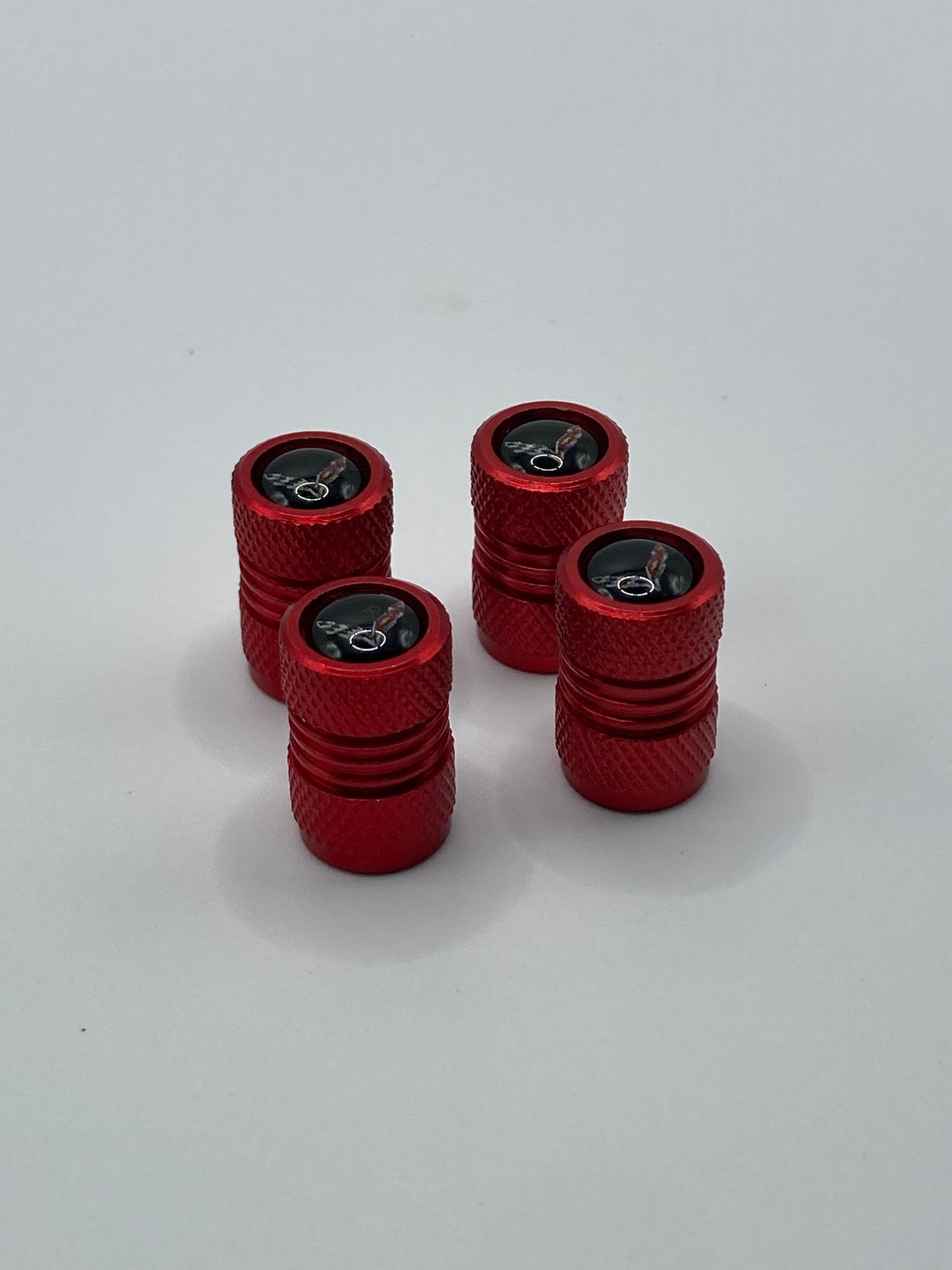 Corvette - 4pcs valve stem cap set - red