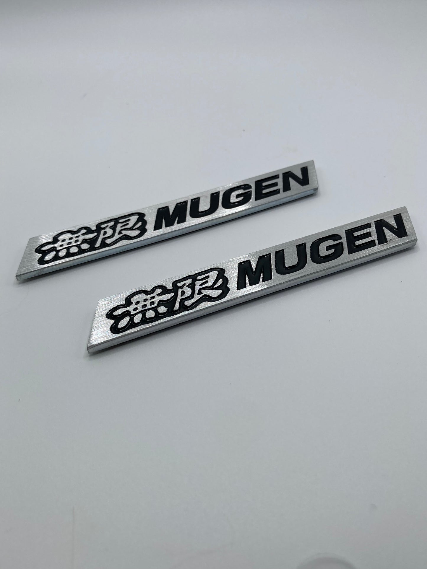 Mugen - 2pcs aluminum badge set