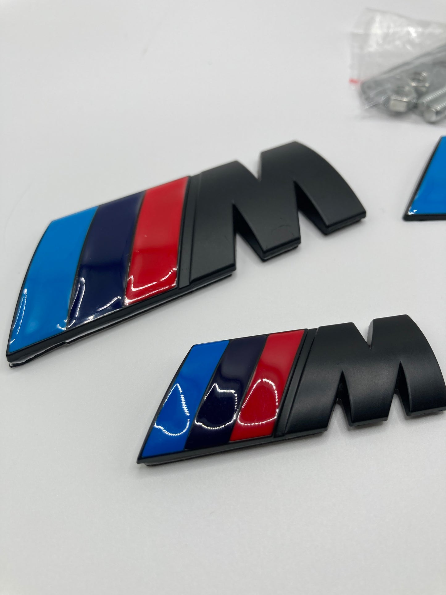 BMW M-Sport - 4pcs metal badge kit - Grill/Trunk/Fender - Matte Black w/gloss stripes