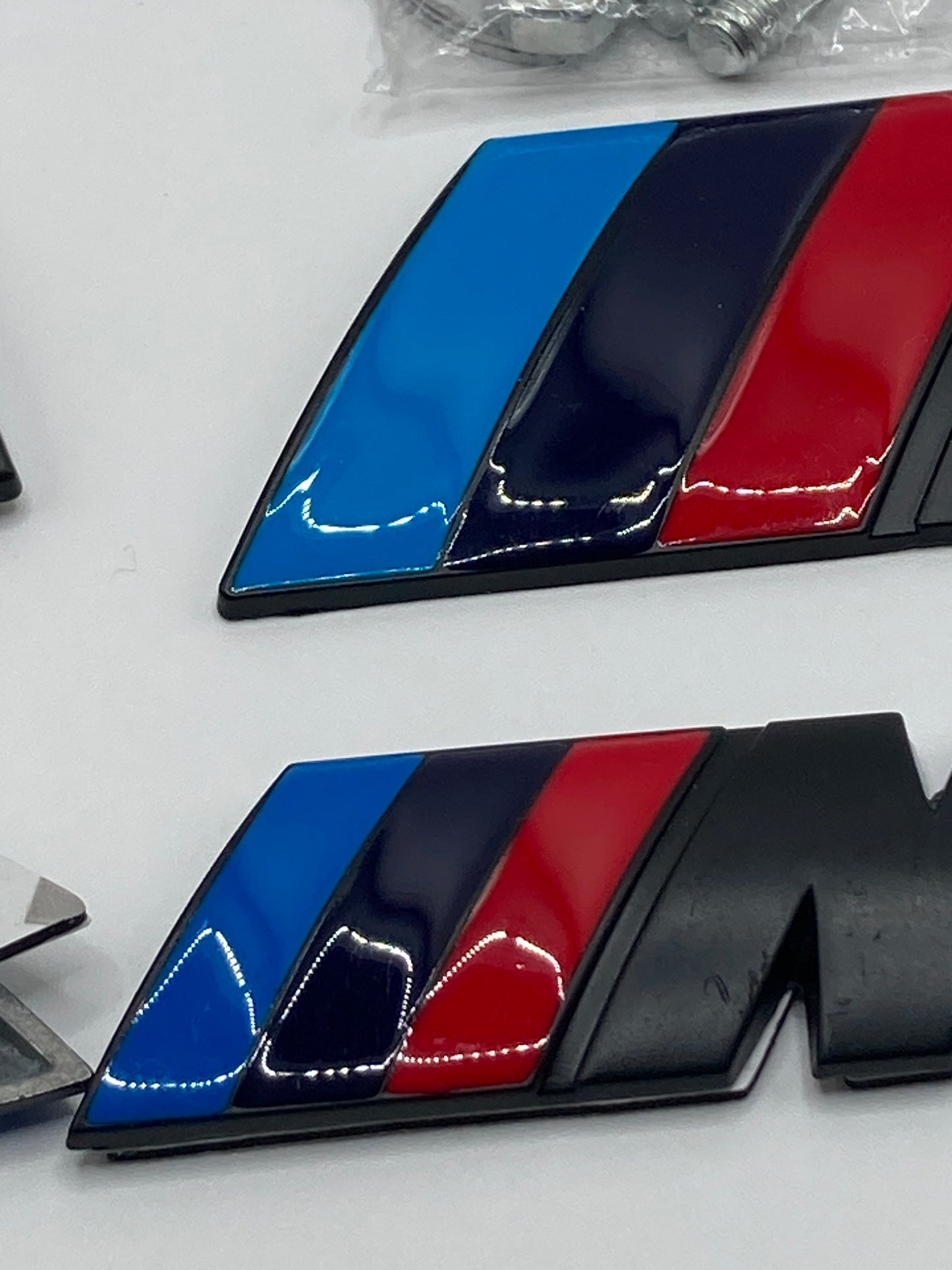 BMW M-Sport - 4pcs metal badge kit - Grill/Trunk/Fender - Matte Black w/gloss stripes