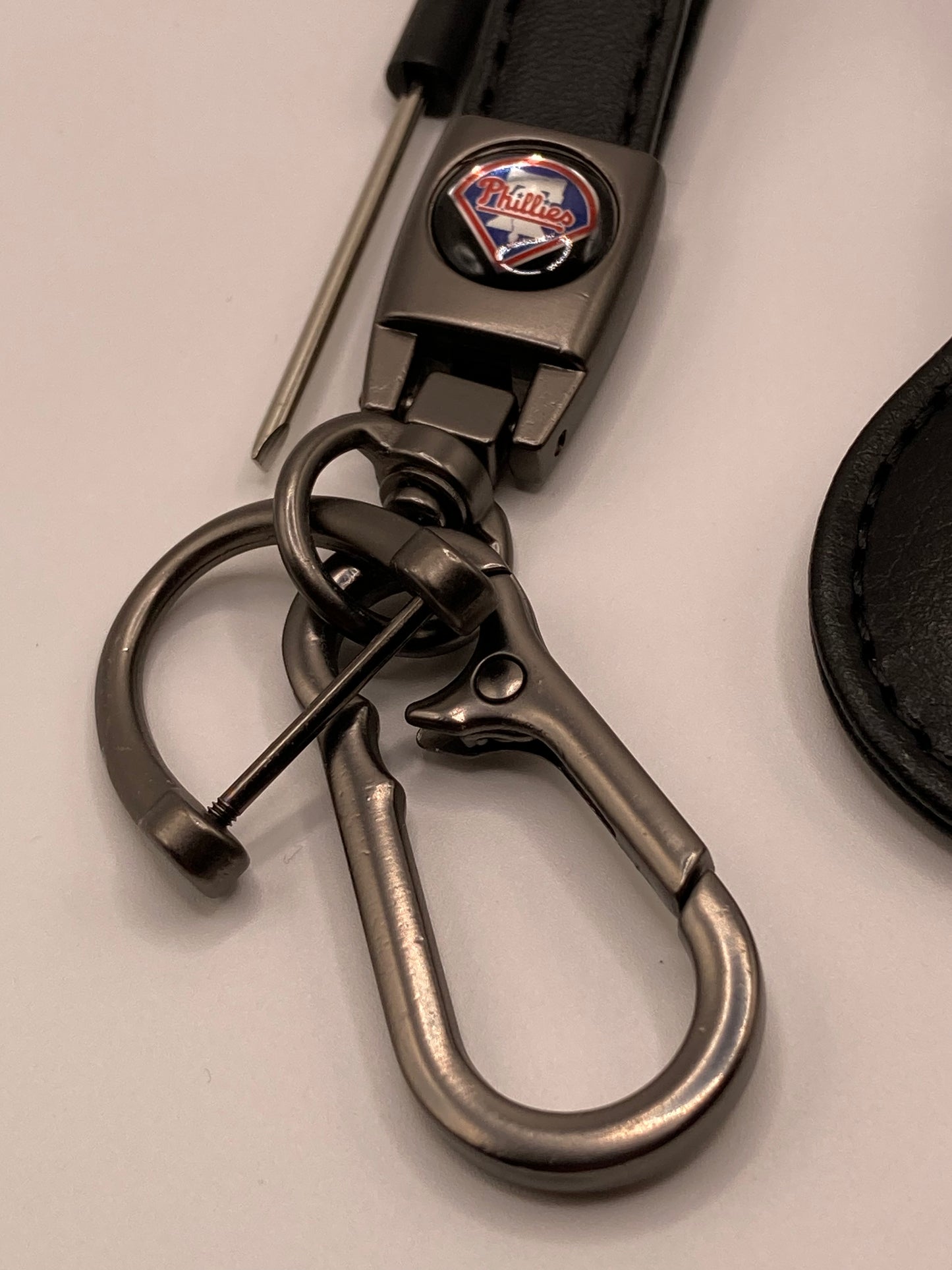 MLB - Phillies Leather Keychain Set - 2pcs