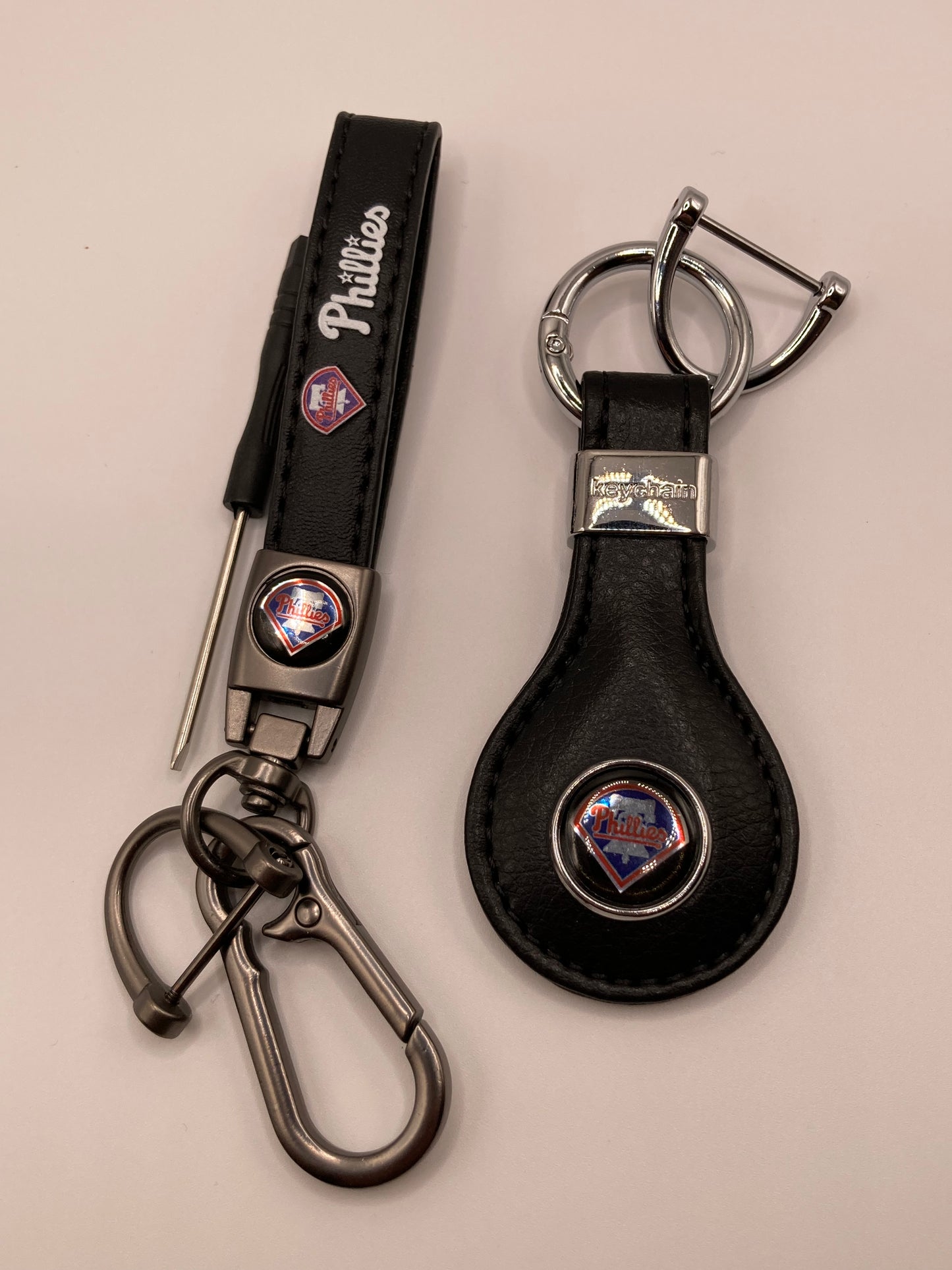 MLB - Phillies Leather Keychain Set - 2pcs