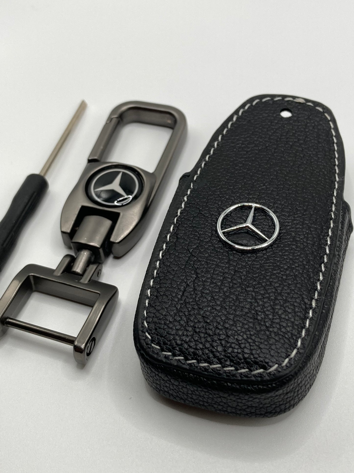 Mercedes - Clip style keychain and key fob case - Black Leather - Type B