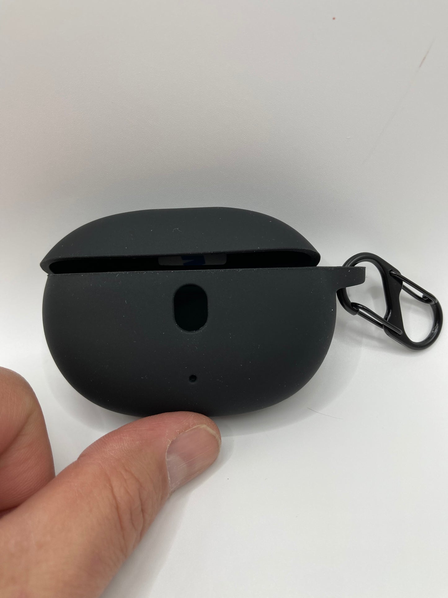 Silicone Case for Beats Studio Buds 2021 - with Keychain Carabiner - Black