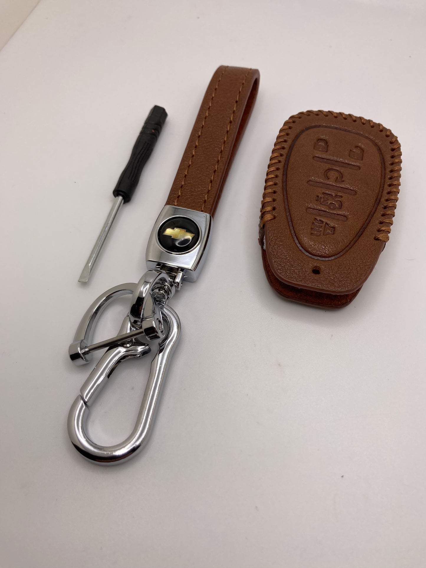 Chevrolet - Brown Leather Keychain & Key Fob Case