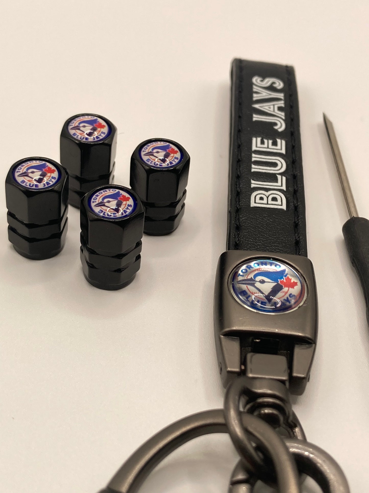 MLB - Blue Jays Gift Set - Keychain & Valve Stem Caps - 5pcs set