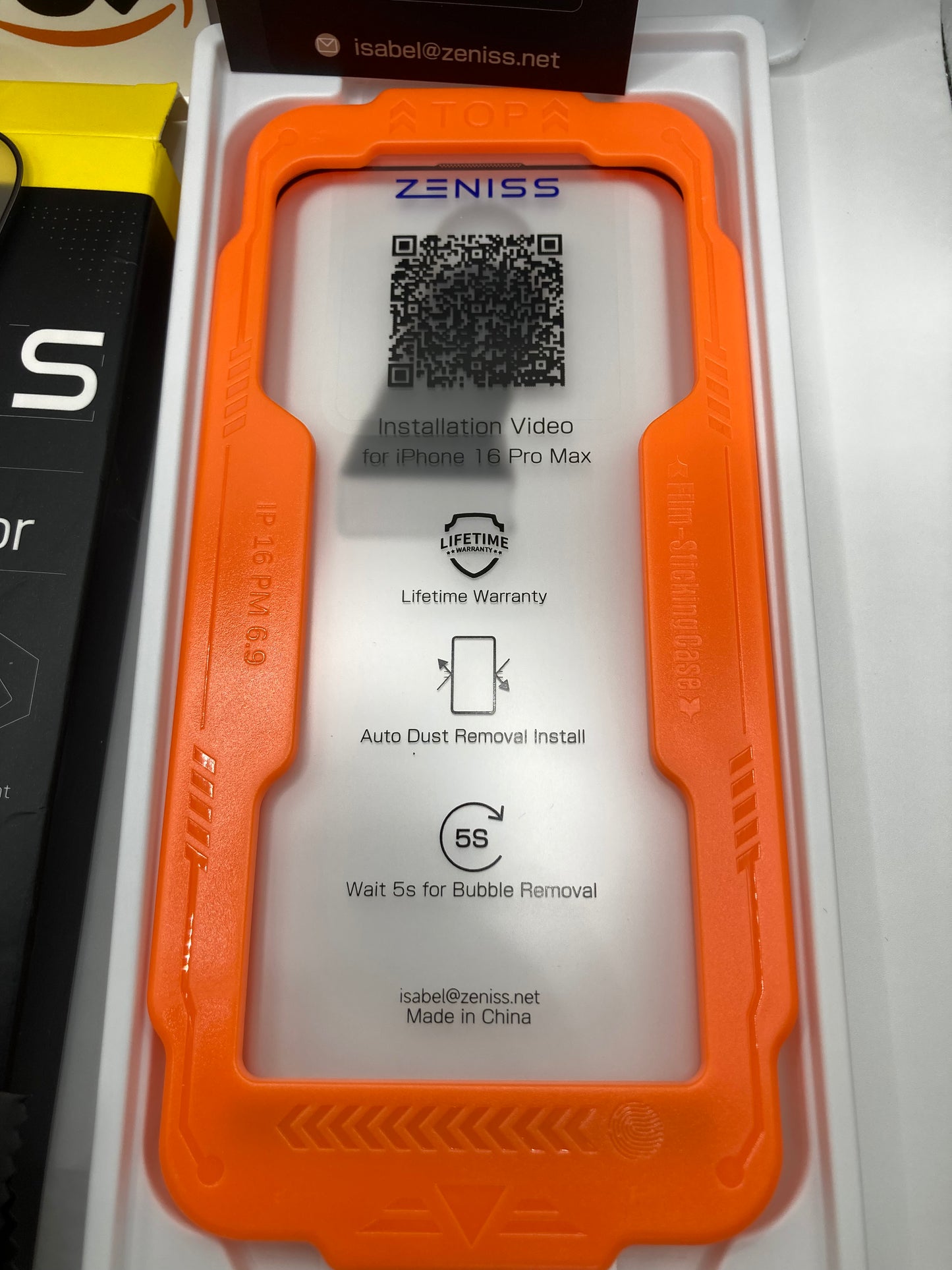 Zeniss Screen Protector Kit - 2 Piece - iPhone 16 Pro Max