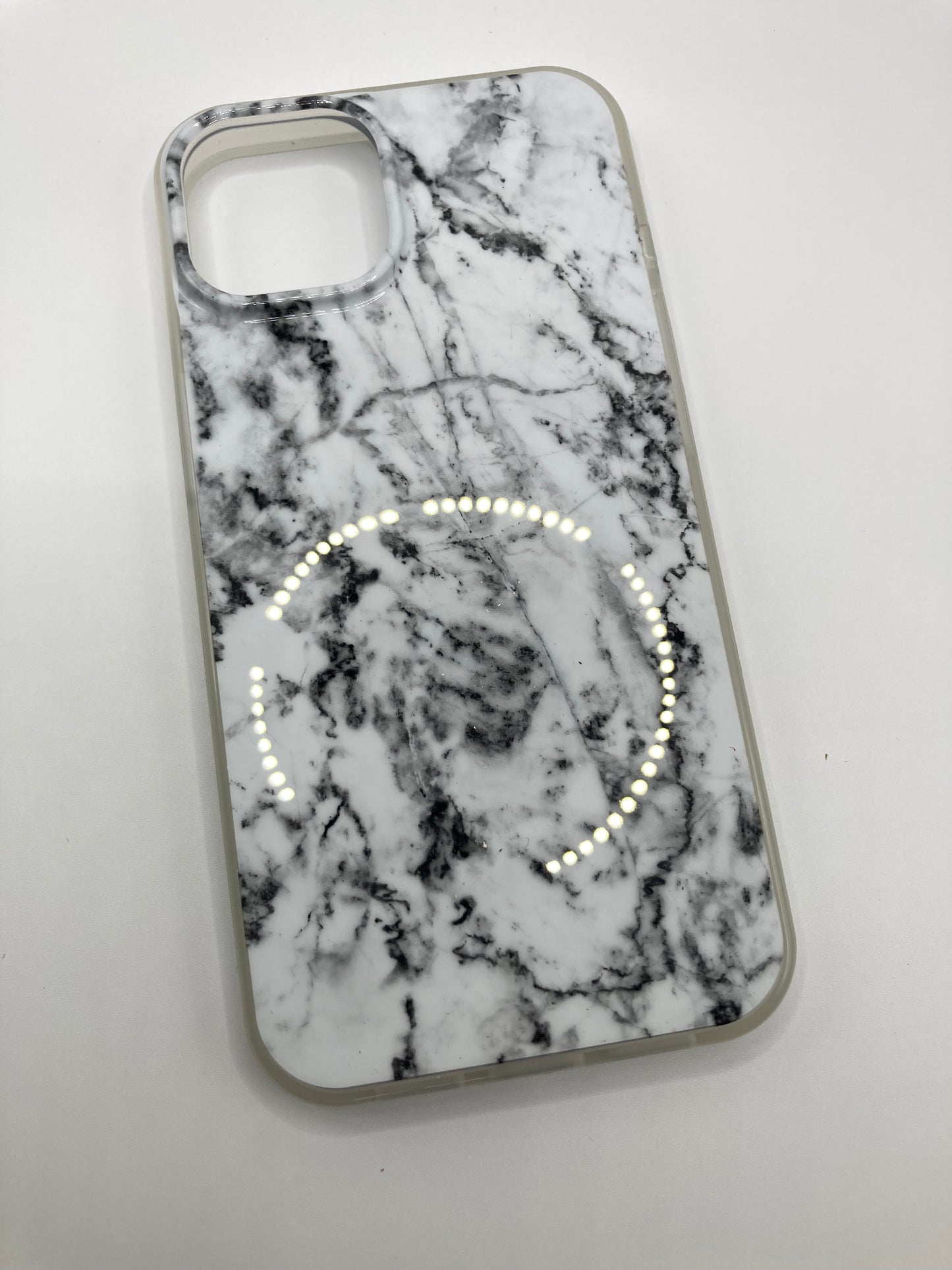 MagSafe Case for iPhone 13 - White Marble