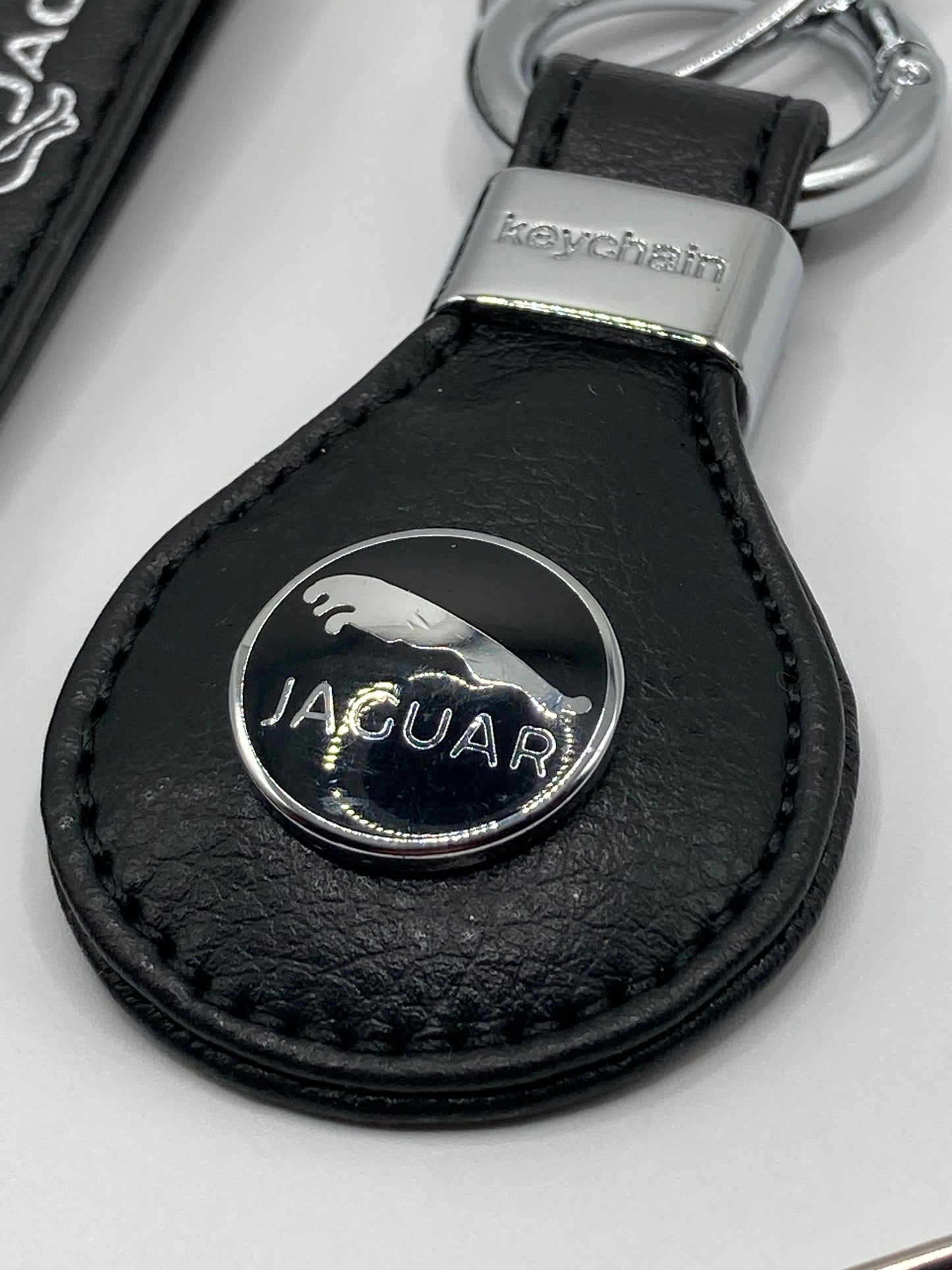 Jaguar - 2pcs black leather keychain gift set