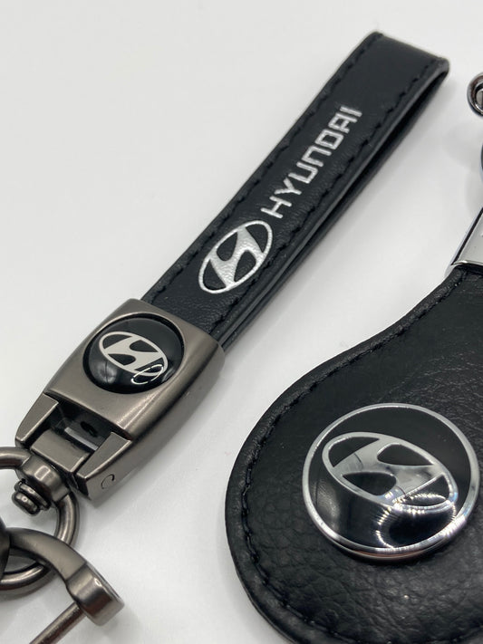 Hyundai - 2pcs Leather Keychain - gift set