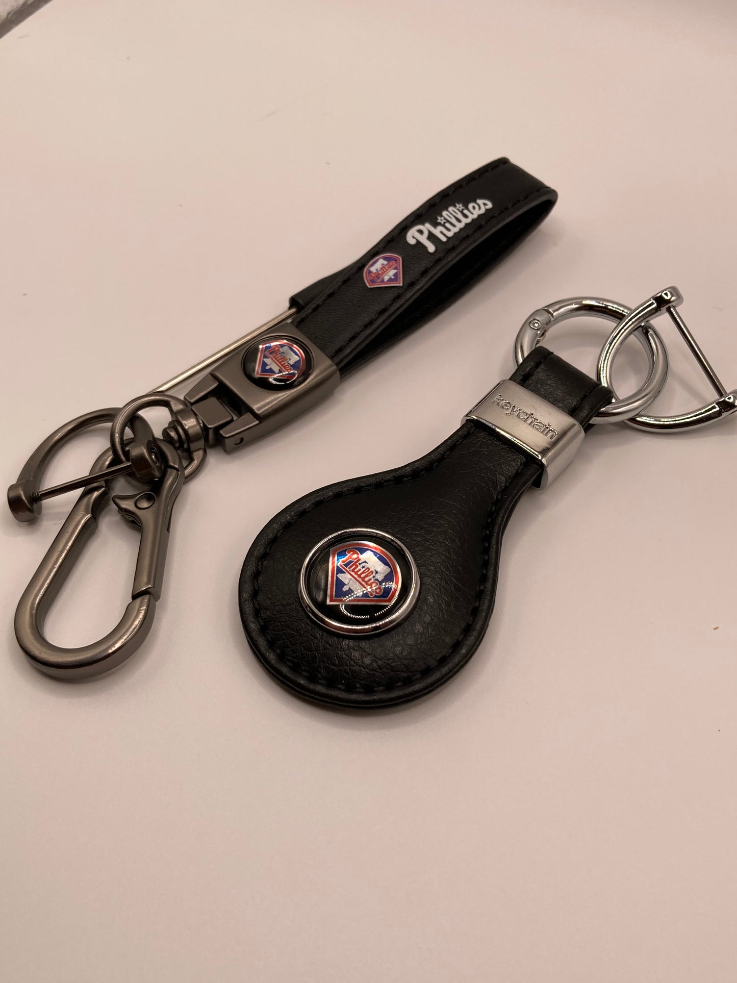MLB - Phillies Leather Keychain Set - 2pcs