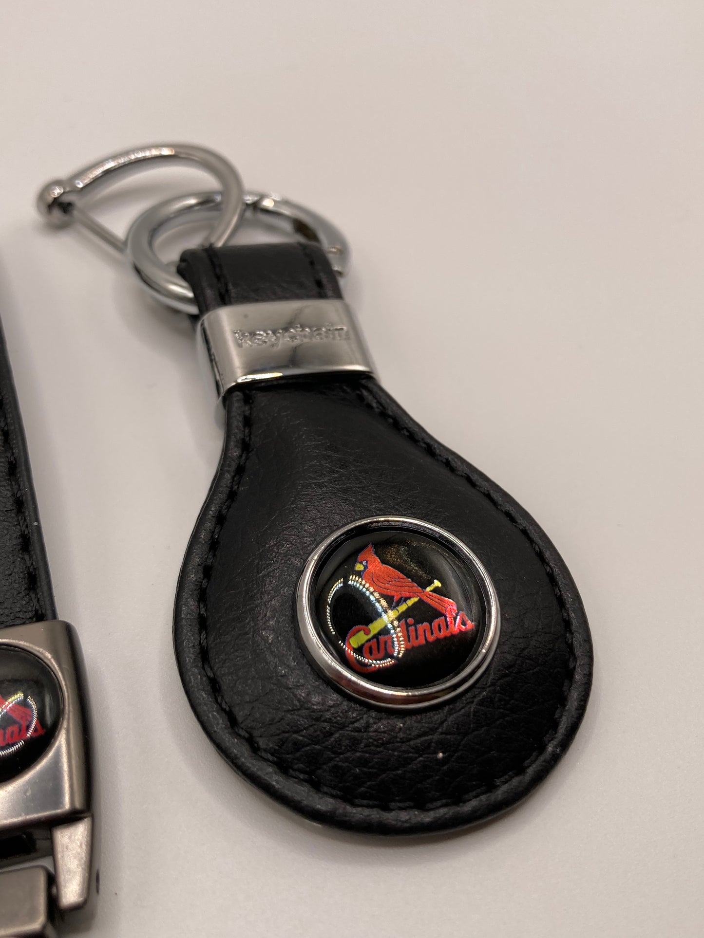 MLB - Cardinals leather keychains - 2pcs set