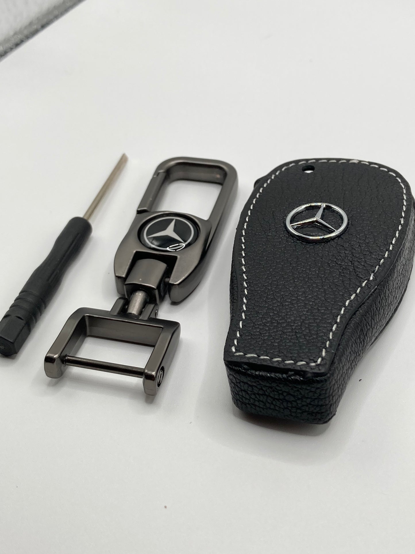 Mercedes - clip style keychain and Black Leather Key fob case - Type A