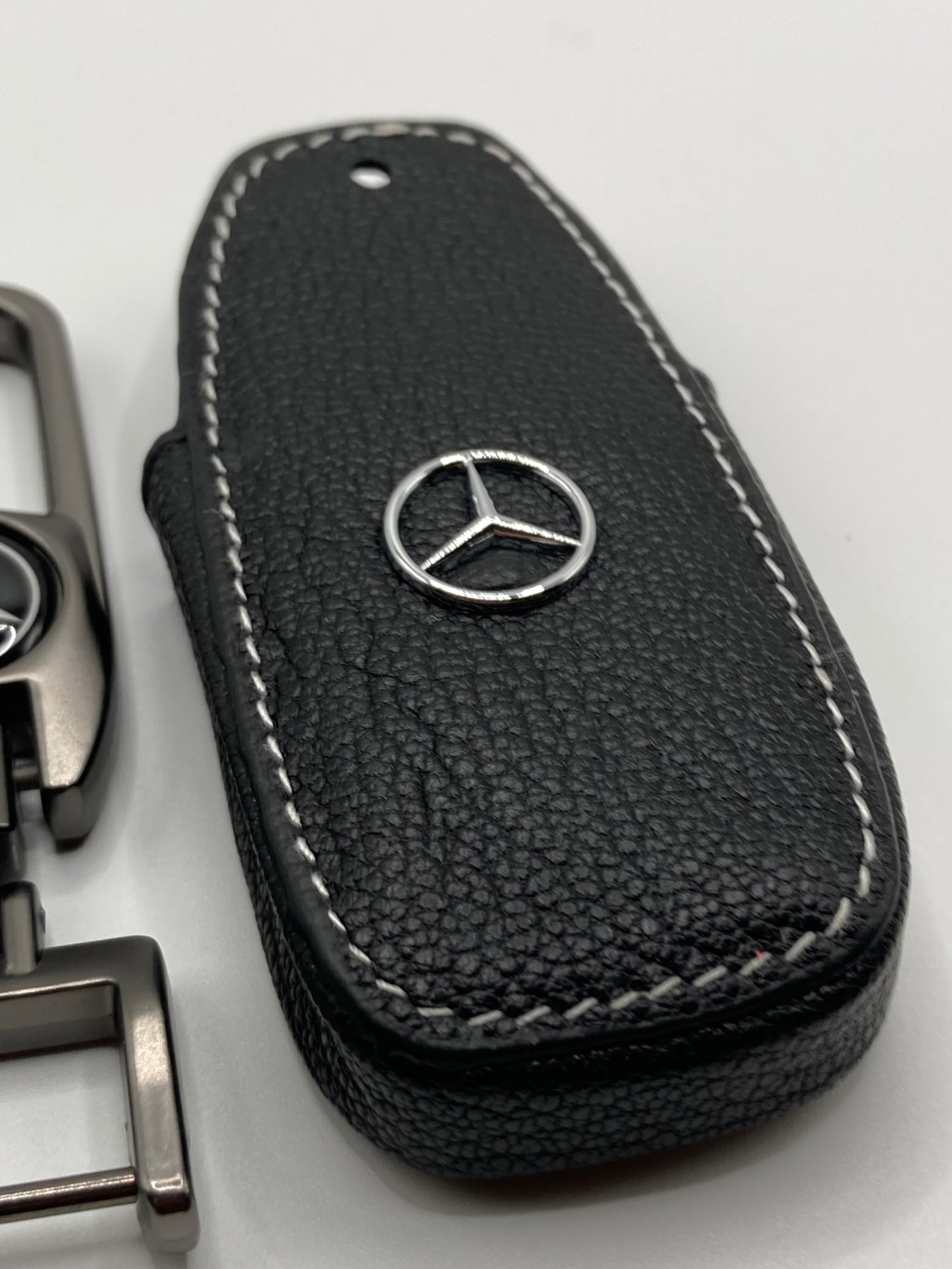 Mercedes - Clip style keychain and key fob case - Black Leather - Type B