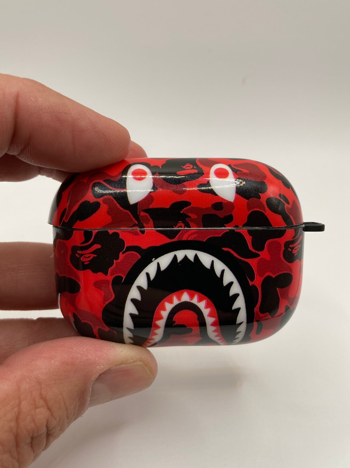 Shark Mouth Zipper Bear designed case for AirPods Pro- Red Camo