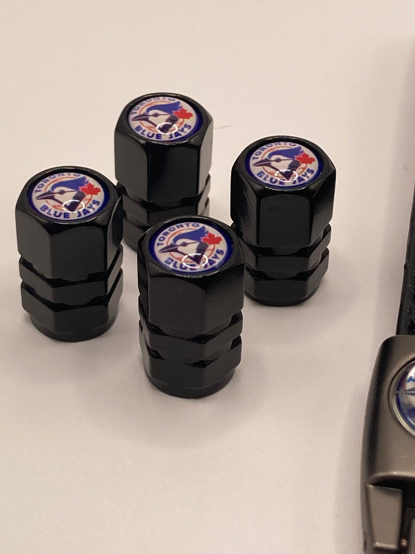 MLB - Blue Jays Gift Set - Keychain & Valve Stem Caps - 5pcs set