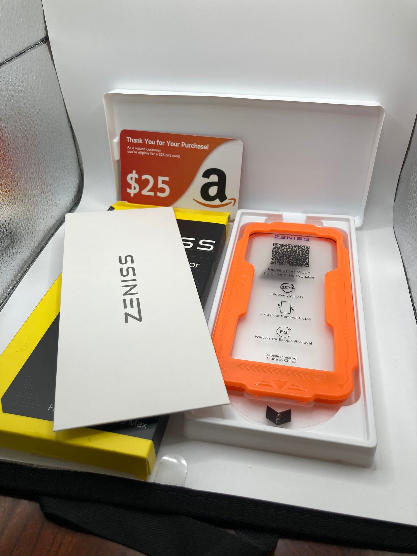 Zeniss Screen Protector Kit - 2 Piece - iPhone 16 Pro Max