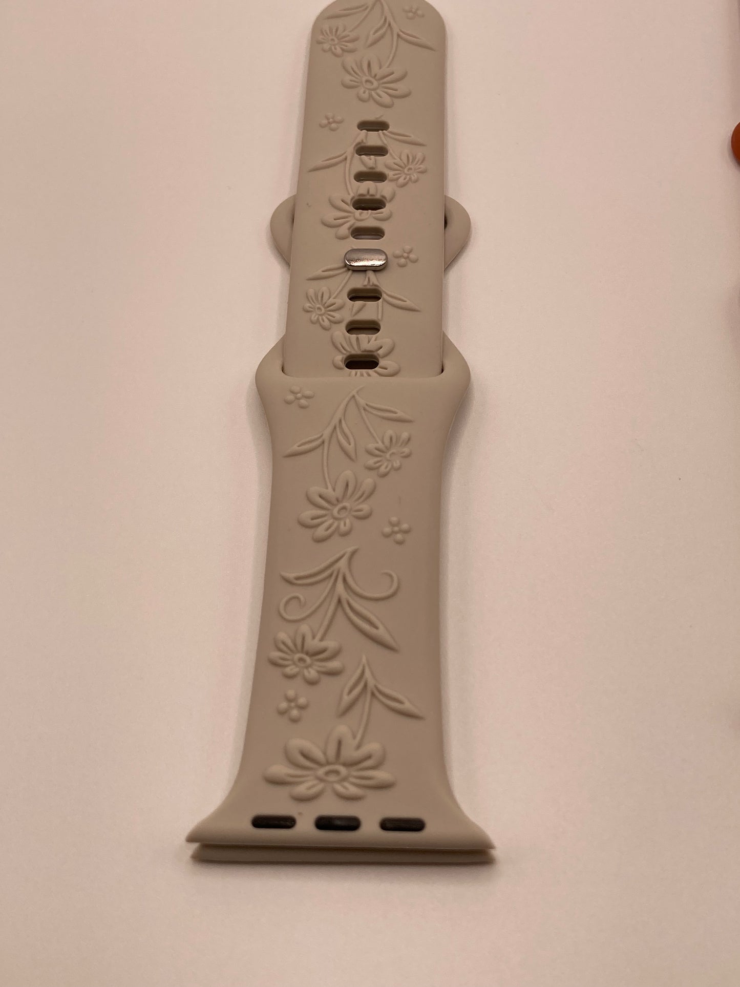 Apple Watch band - Embossed Floral Design - 38/40/41 - fits SE-9-8-7-6-5-4-3-2-1