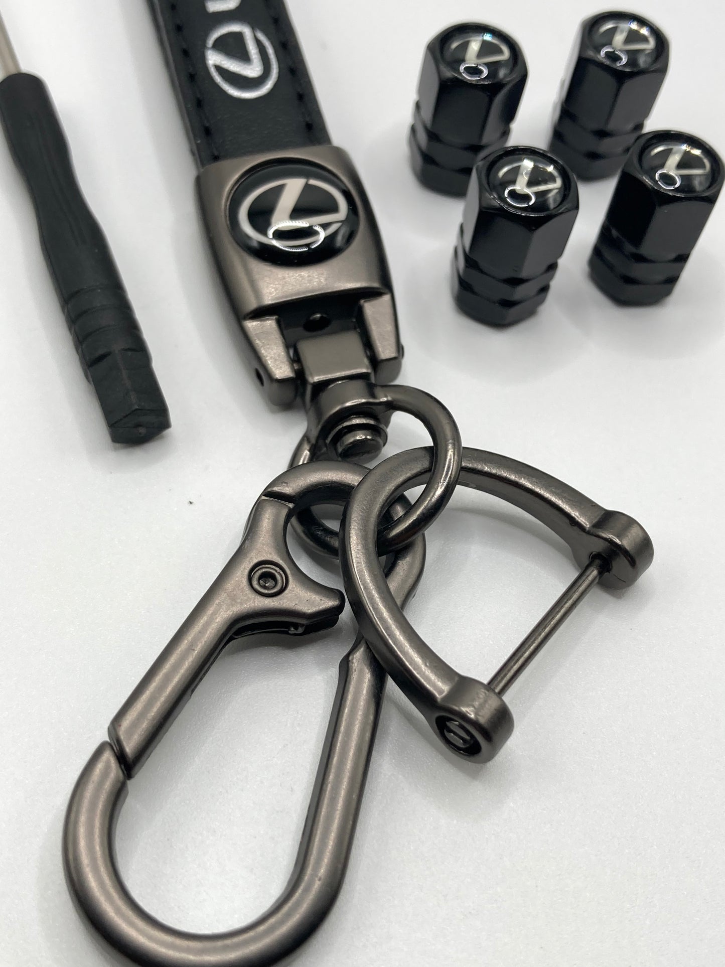 Lexus - 5pcs gift set - keychain and Valve Stem Caps
