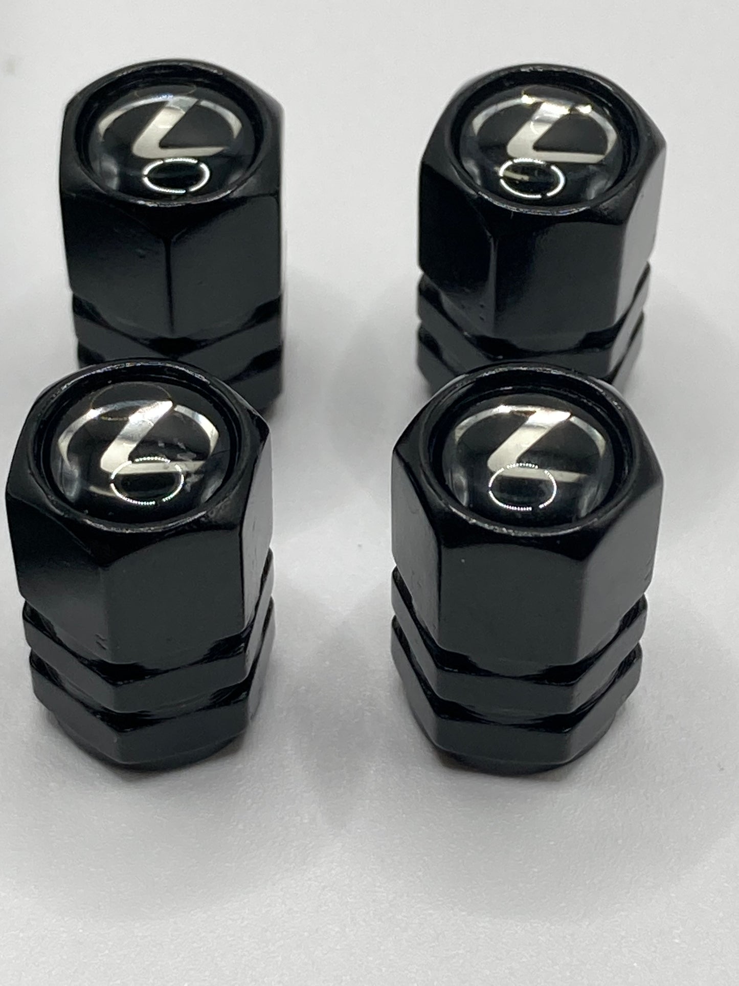 Lexus - 5pcs gift set - keychain and Valve Stem Caps