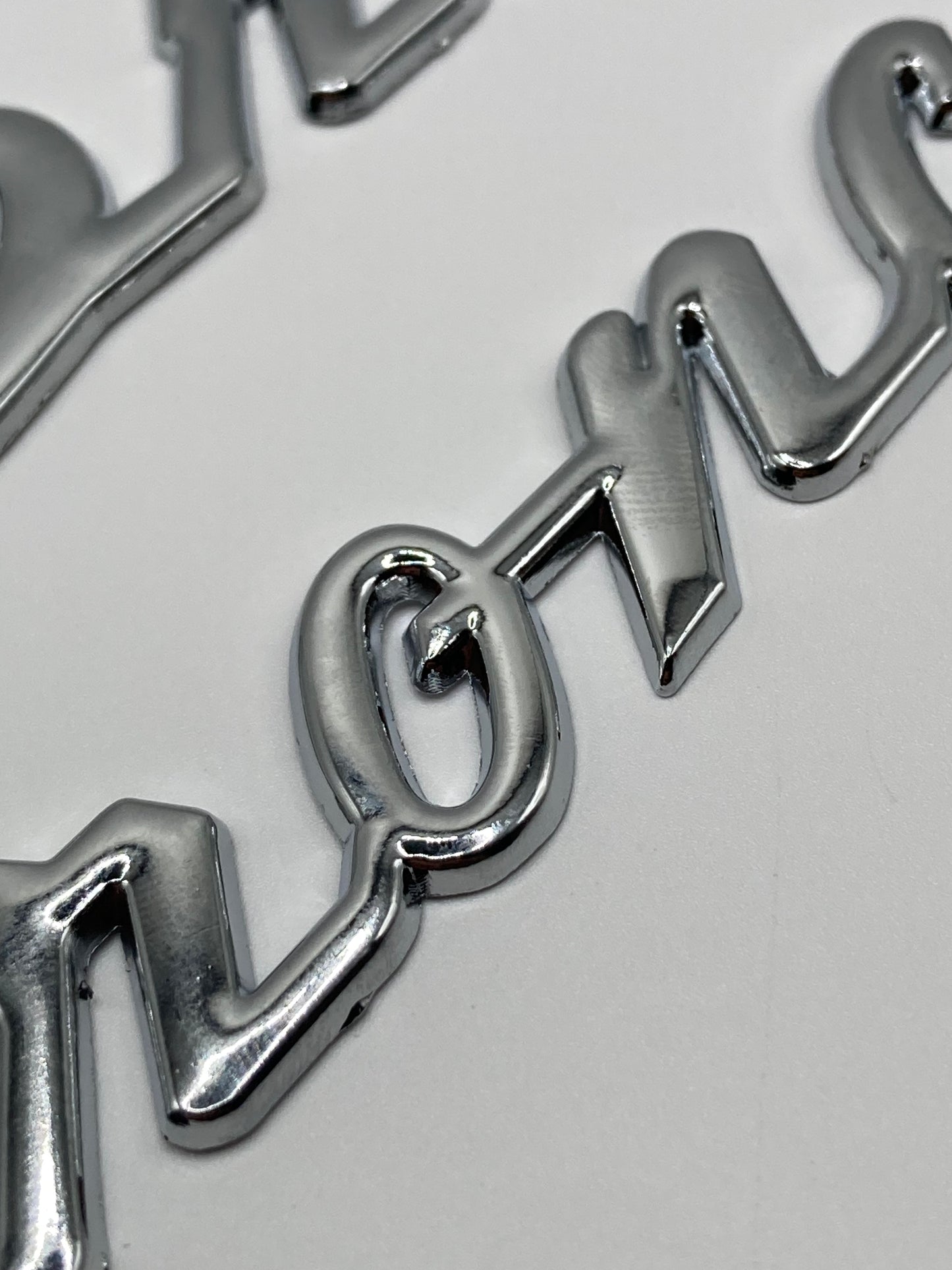 Bronco 2021-2025 "BRONCO" Silver Script Emblem Kit