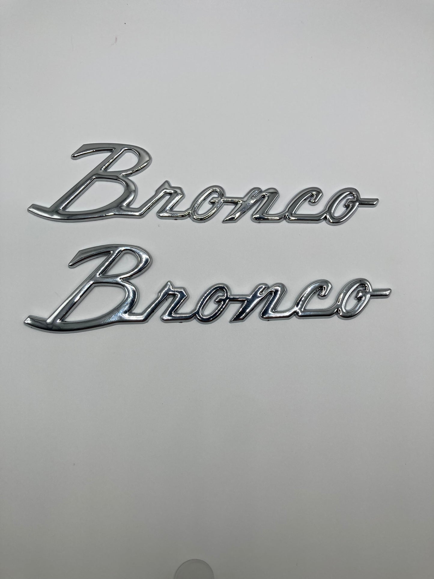 Bronco 2021-2025 "BRONCO" Silver Script Emblem Kit