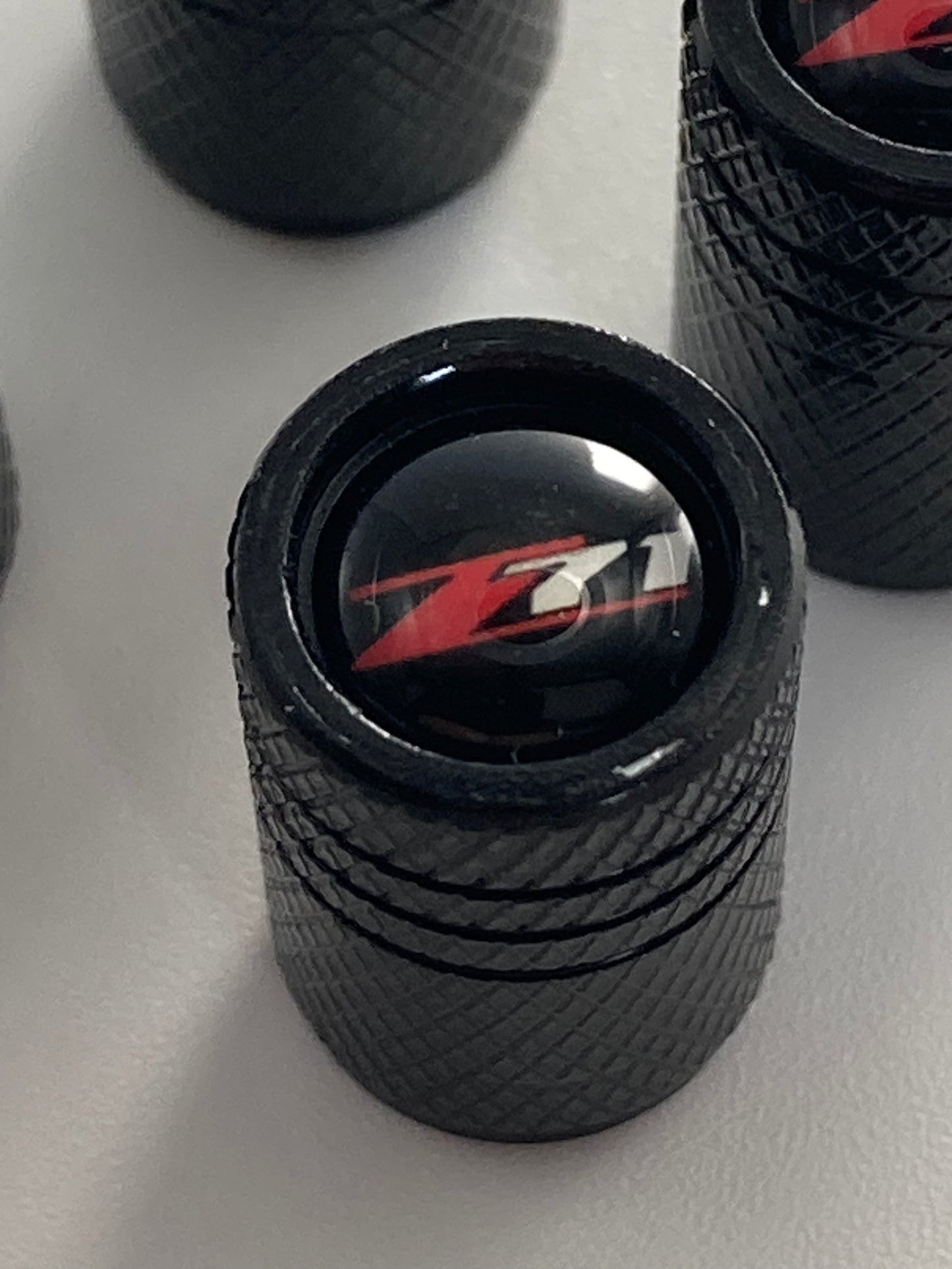 Chevy - Z71 Series - Valve Stem Cap Set - 4pcs - Black