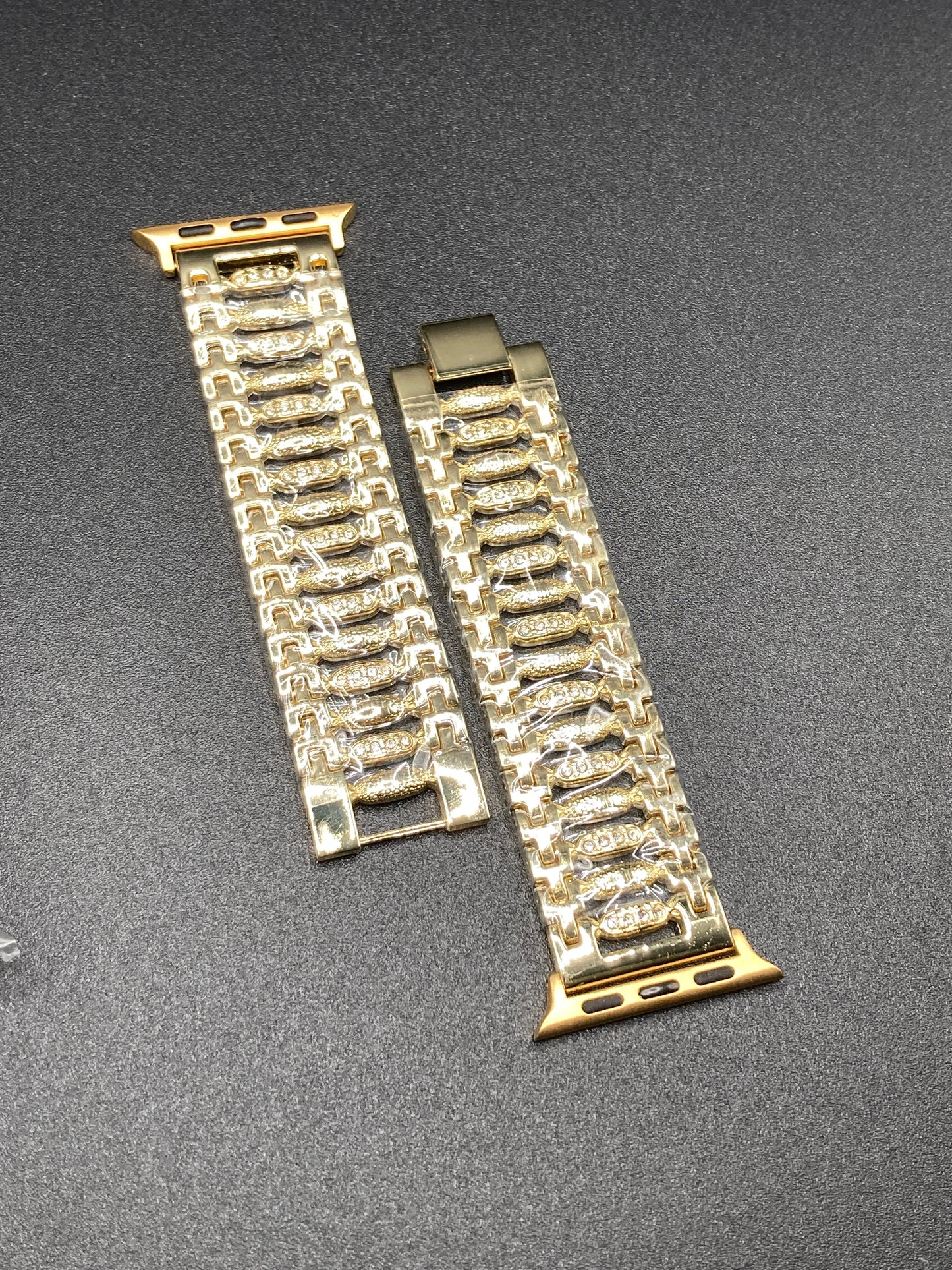 Luxury Watchband for Apple Watch - 38/40/42/44/45mm - Gold color with Crystals