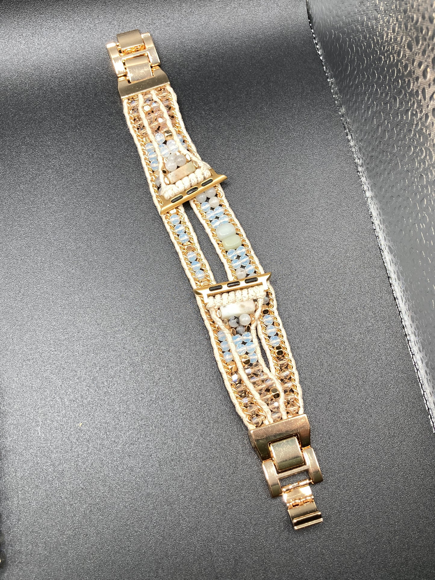 Bohemian style Watchband for Apple Watch 38/40/41/42/44/45mm - Gold with beads and hemp rope